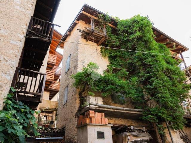 Rustico in vendita a Comunità della Vallagarina, Vallarsa