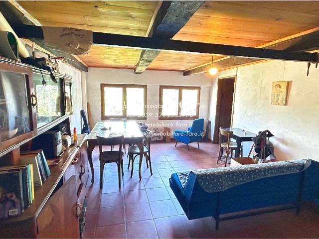 Rustico in vendita a Valle Cannobina, Piemonte