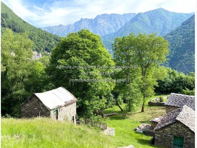 Rustico in vendita a Valle Cannobina, Piemonte