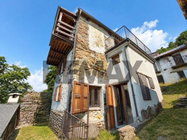 Rustico in vendita a Valle Cannobina, Piemonte