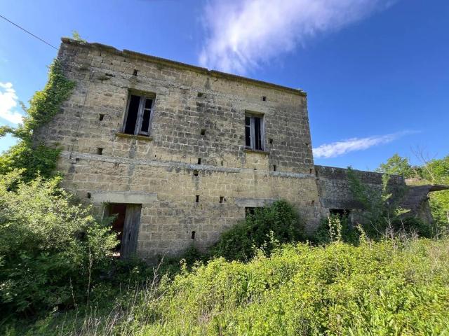 Rustico in vendita a Valle Di Maddaloni, Campania