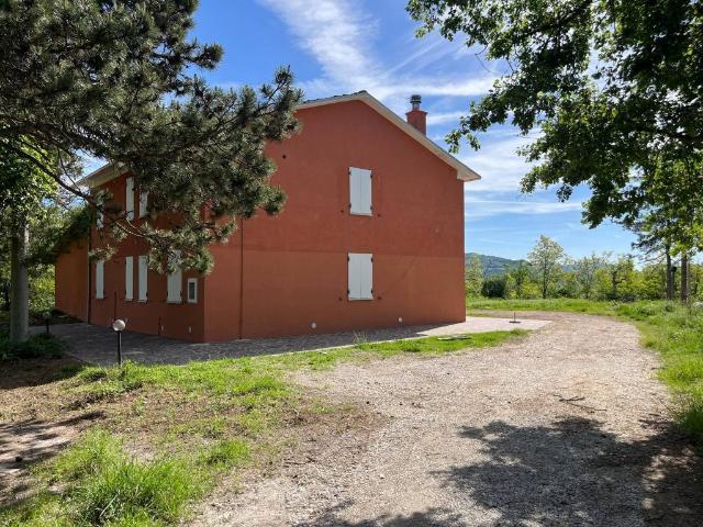 Rustico in vendita a Montefabbri, Pesaro e Urbino