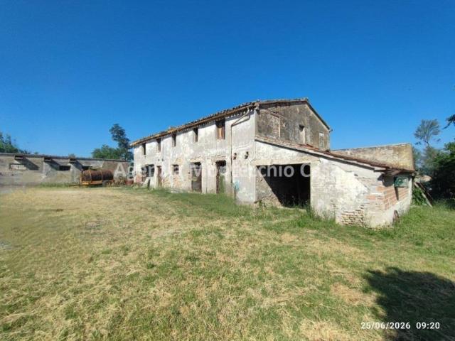 Rustico in vendita a Montefabbri, Pesaro e Urbino