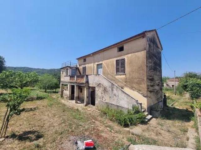 Rustico in vendita a La Badia, Vallo della Lucania