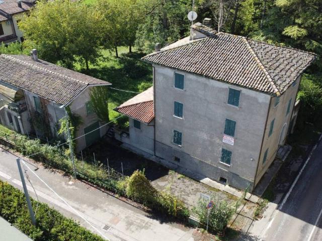 Rustico in vendita a Unione dei comuni Valli del Reno, Lavino e Samoggia, Rio Cà De' Fabbri