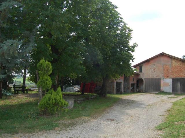 Rustico in vendita a Unione dei comuni Valli del Reno, Lavino e Samoggia, Bazzano
