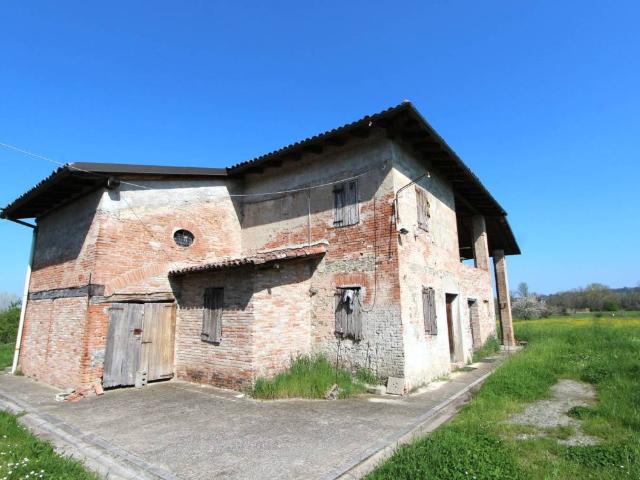 Rustico in vendita a Unione dei comuni Valli del Reno, Lavino e Samoggia, Bazzano
