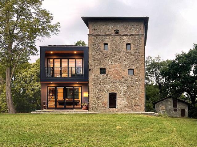Rustico in vendita a Unione dei comuni Valli del Reno, Lavino e Samoggia, Montebudello