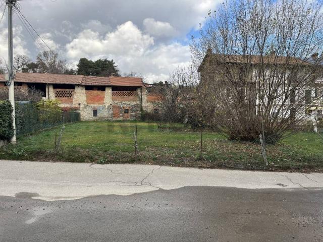 Rustico in vendita a Cascinetta, Piemonte