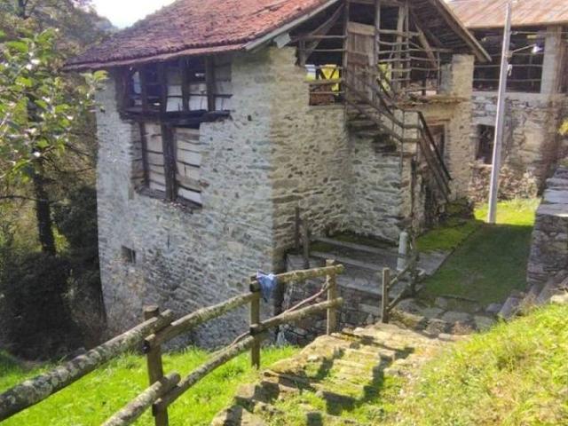 Rustico in vendita a Cellio con Breia, Piemonte