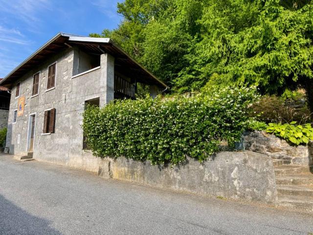Rustico in vendita a Cellio con Breia, Piemonte
