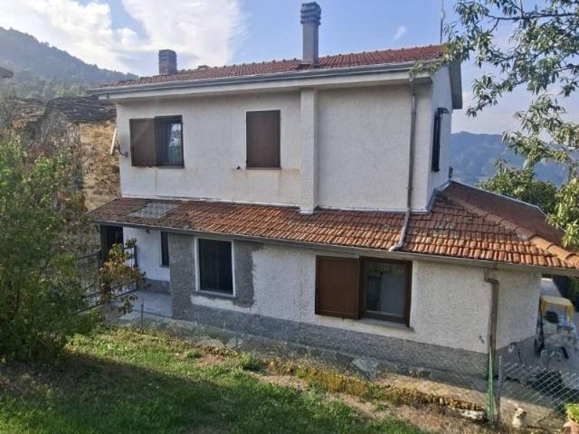 Rustico in vendita a Fosio, Solignano
