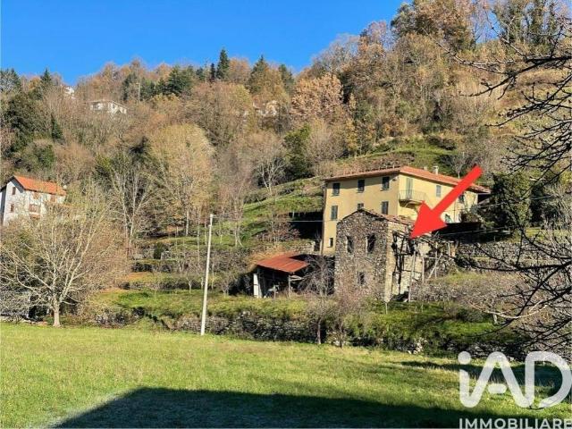 Rustico in vendita a Bertignane, Varese Ligure
