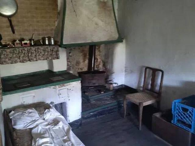Rustico in vendita a Varese Ligure, Liguria