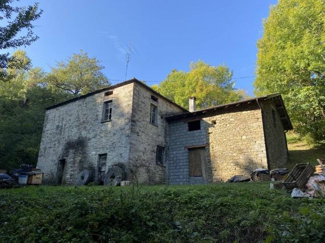 Rustico in vendita a Varsi, Reggio Emilia