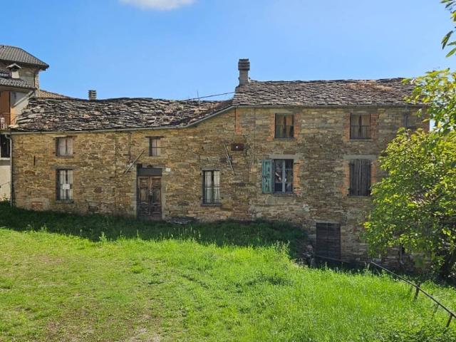Rustico in vendita a Varsi, Reggio Emilia