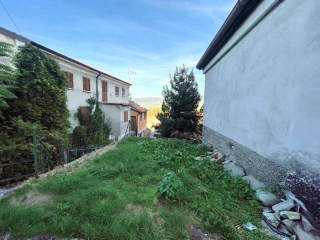 Rustico in vendita a Castellaro, Varzi