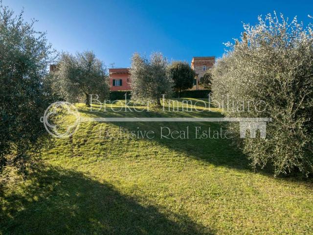 Rustico in vendita a Vecchiano, Toscana