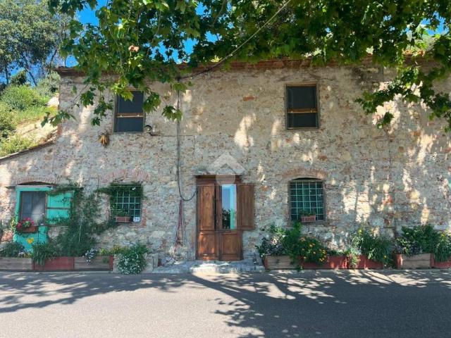 Rustico in vendita a Vecchiano, Toscana