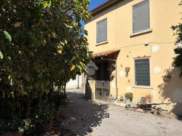 Rustico in vendita a Filettole, Vecchiano