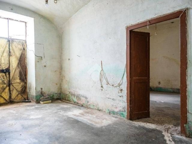Rustico in vendita a Venafro, Molise