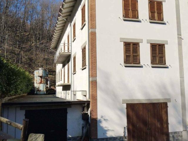 Rustico in vendita a Appennino Reggiano, Re