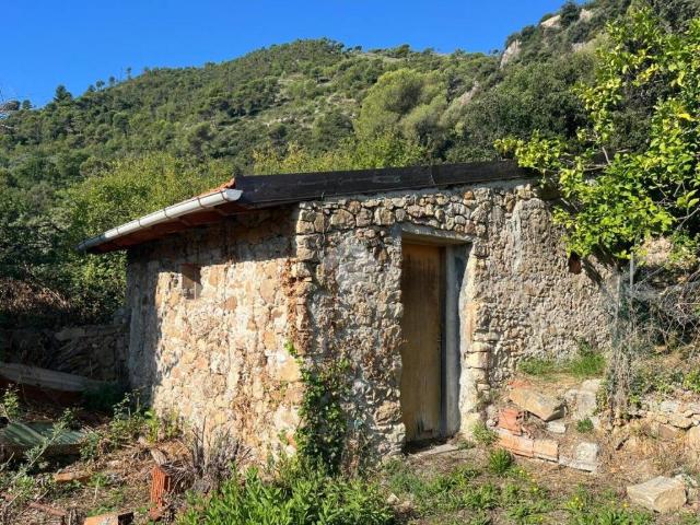 Rustico in vendita a Ventimiglia, Liguria