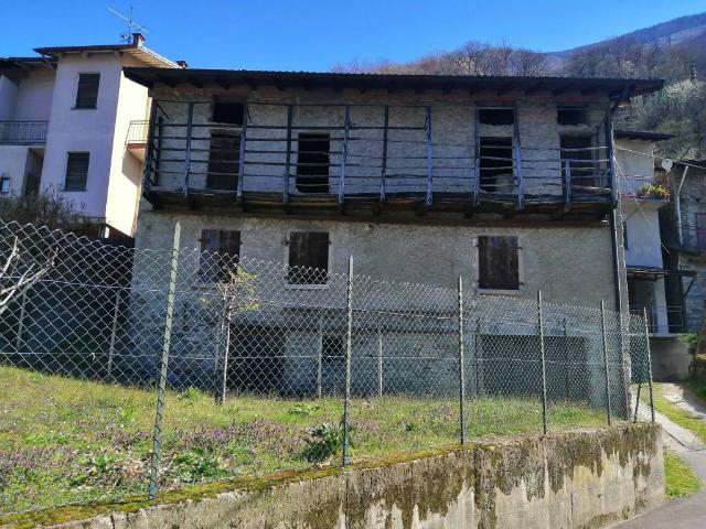 Rustico in vendita a Comunità montana della Valchiavenna, Verceia