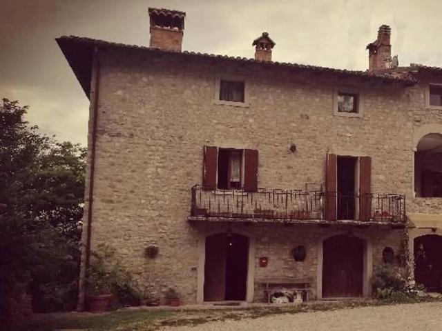 Rustico in vendita a Unione dell'Appennino Bolognese, Vergato