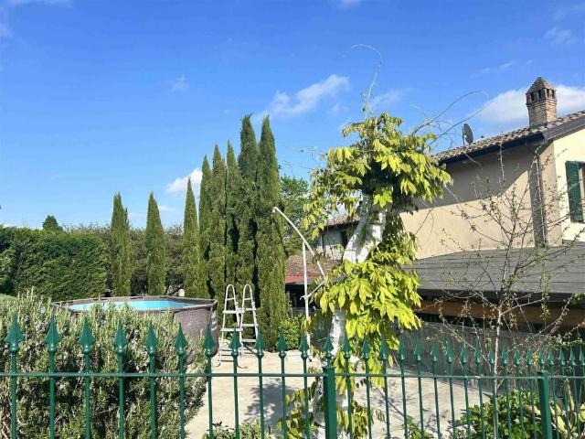 Rustico in vendita a Alseno, Reggio Emilia