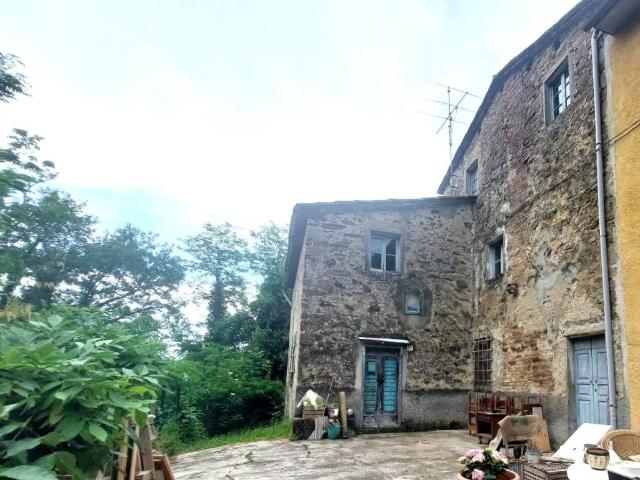 Rustico in vendita a Vernio, Toscana