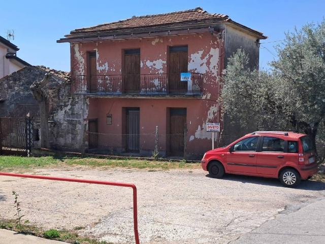 Rustico in vendita a Veroli, Lazio