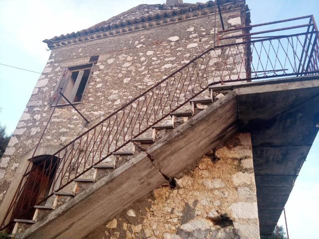 Rustico in vendita a Veroli, Lazio