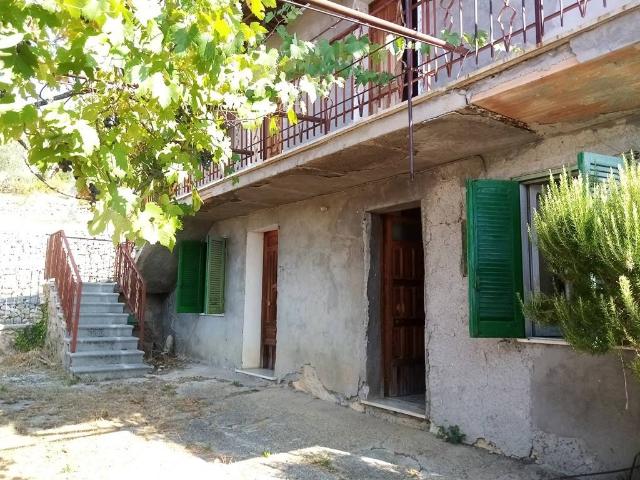 Rustico in vendita a Veroli, Lazio