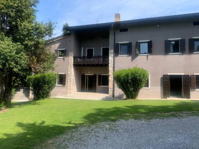 Rustico in vendita a Nord-Est, Brenzone