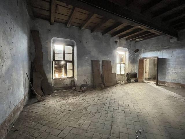 Rustico in vendita a Sud-Est, Brenzone
