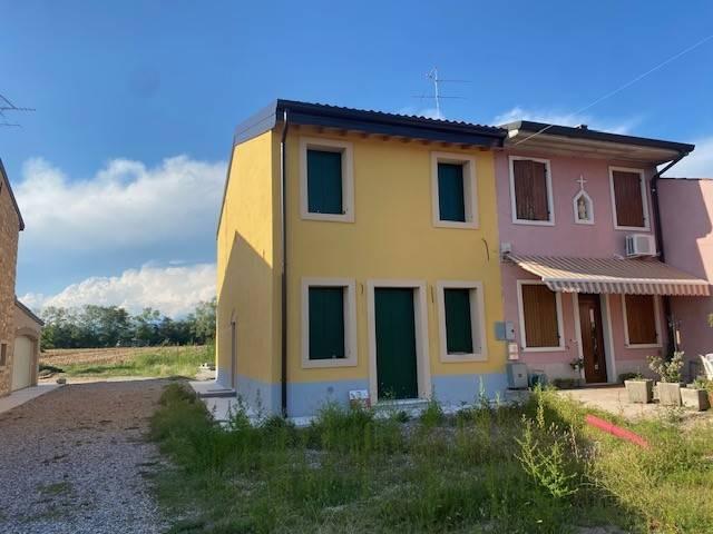 Rustico in vendita a Sud, Brenzone