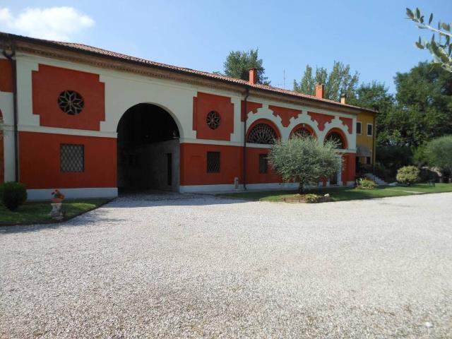 Rustico in vendita a Sud-Est, Brenzone