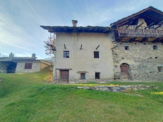 Rustico in vendita a Verrayes, Aosta