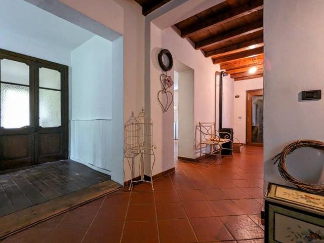 Rustico in vendita a Verrua Po, Lombardia