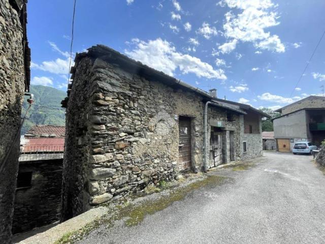 Rustico in vendita a Vervio, Lombardia