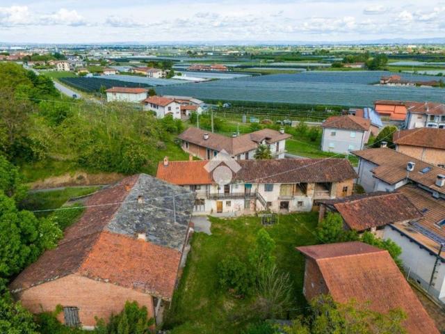 Rustico in vendita a Villanovetta, Verzuolo