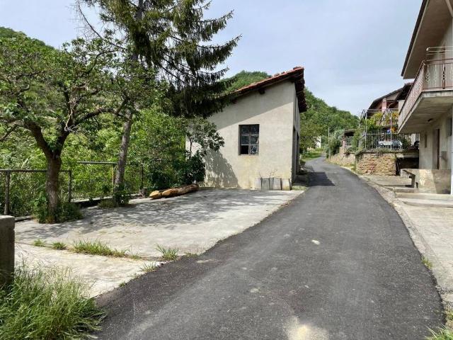 Rustico in vendita a Piemonte, Asti