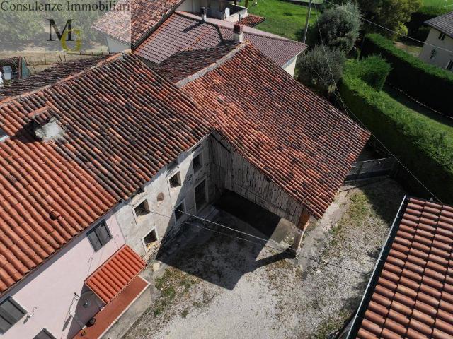 Rustico in vendita a Vestenanova, Veneto