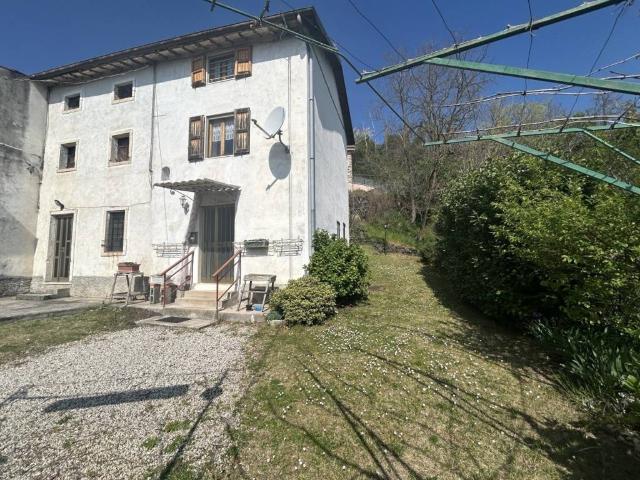 Rustico in vendita a Vestenanova, Veneto