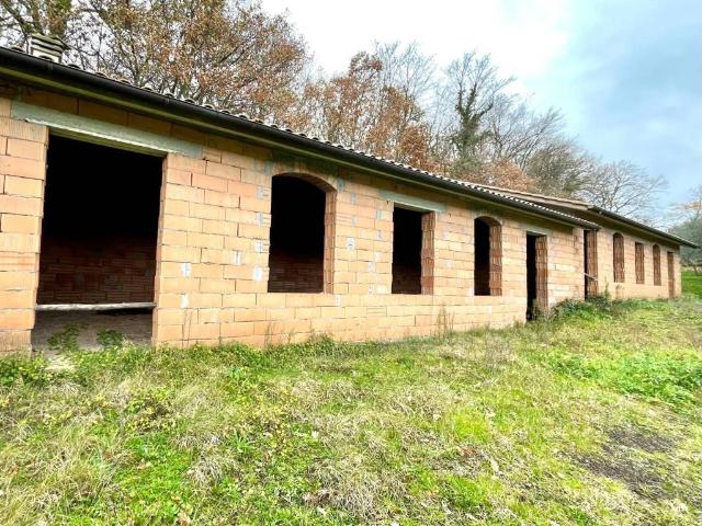 Rustico in vendita a Vetralla, Lazio