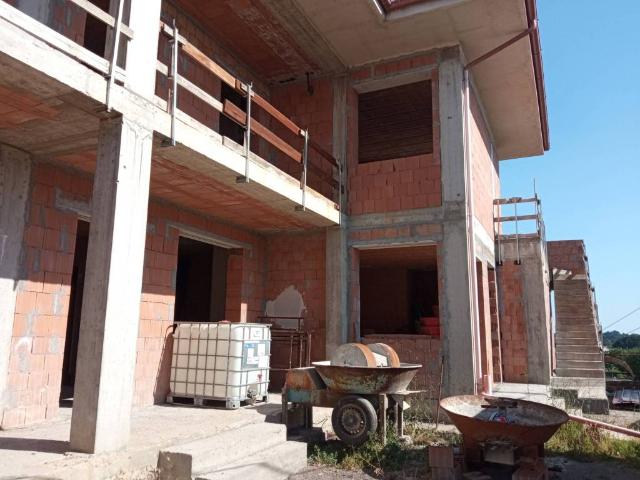 Rustico in vendita a Tre Croci, Vetralla