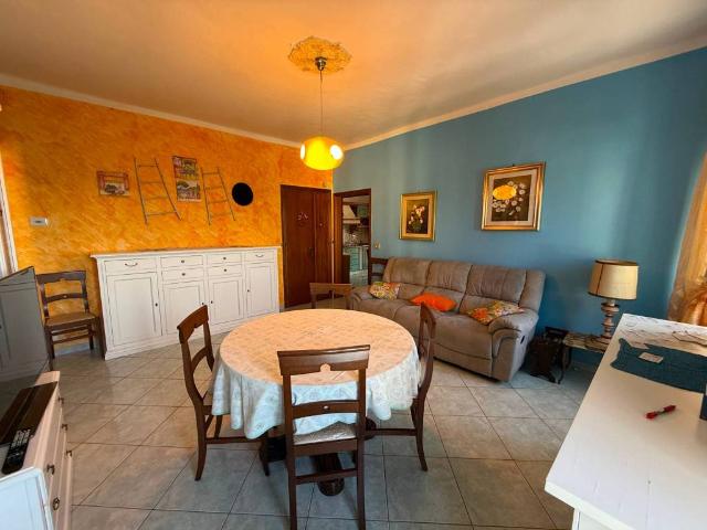 Rustico in vendita a Vezzi Portio, Liguria
