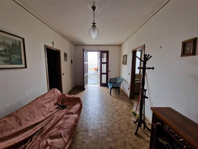 Rustico in vendita a Viadana, Lombardia