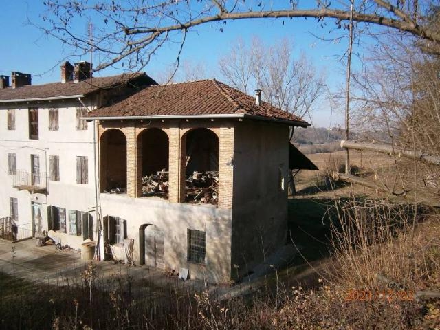 Rustico in vendita a Piemonte, Asti